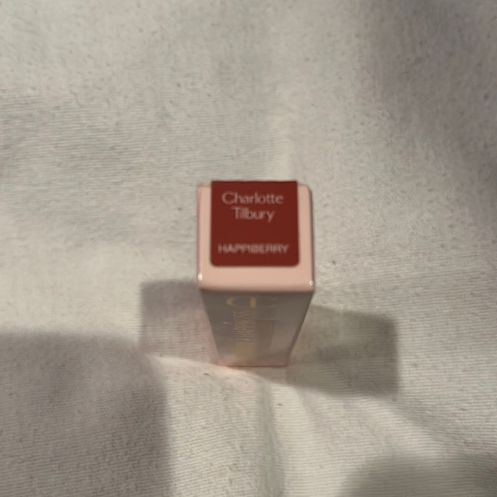 Brand new inbox CHARLOTTE TILBURY happiberry lipstick